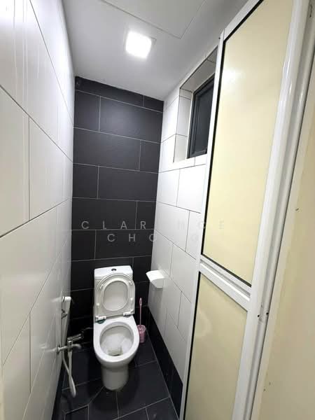 Univ 360 Place untuk Untuk Disewa - RM 1,250 /bulan, Feb 2026 - Bathroom - PropertyGuru.com.my