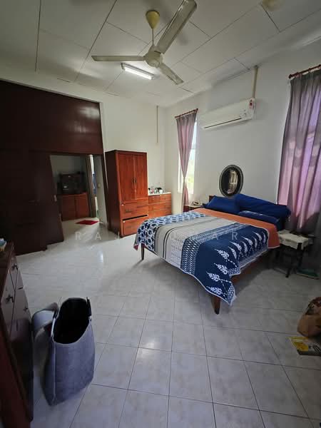 Bungalow for Sale in Port Dickson (Negeri Sembilan) - Raj Kumar - Bedroom - PropertyGuru.com.my
