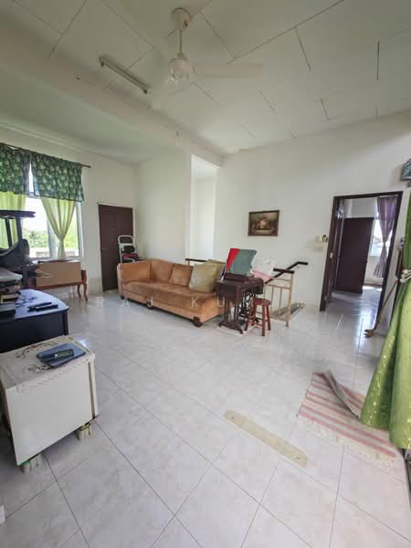 Bungalow for Sale in Port Dickson (Negeri Sembilan) - Raj Kumar - Living Room - PropertyGuru.com.my