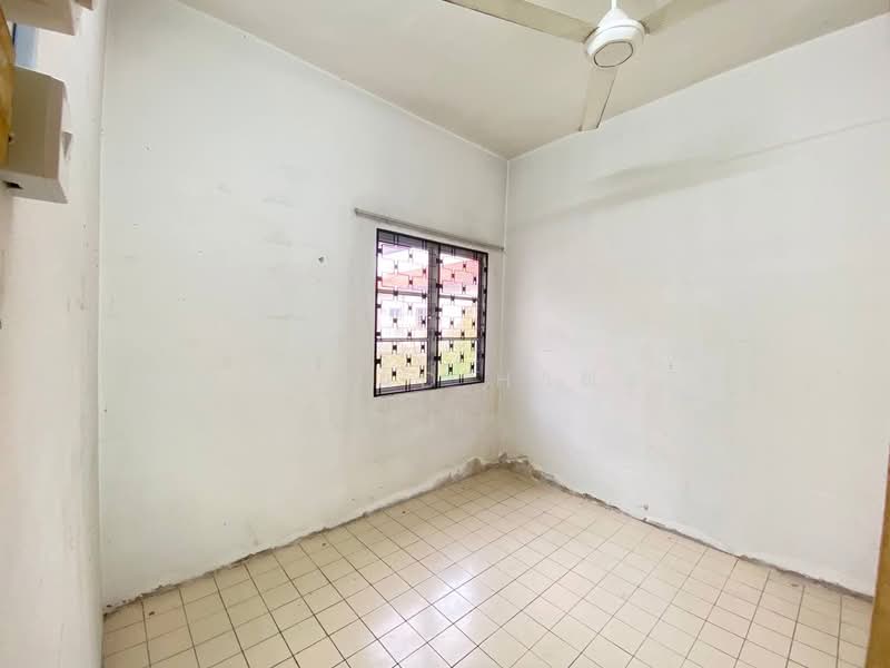 2-storey Terraced House for Sale in Seksyen 8 (Shah Alam) - Mohamad Hanafi - PropertyGuru.com.my
