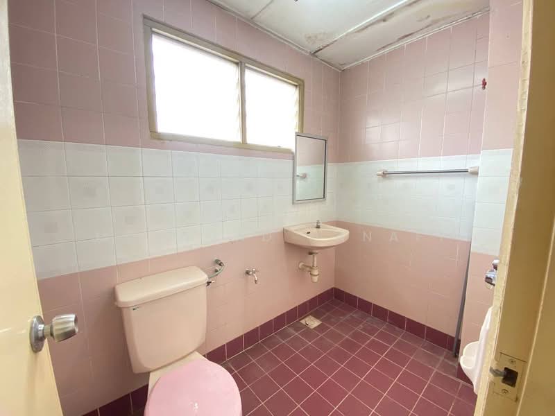 2-storey Terraced House for Sale in Seksyen 8 (Shah Alam) - Mohamad Hanafi - PropertyGuru.com.my