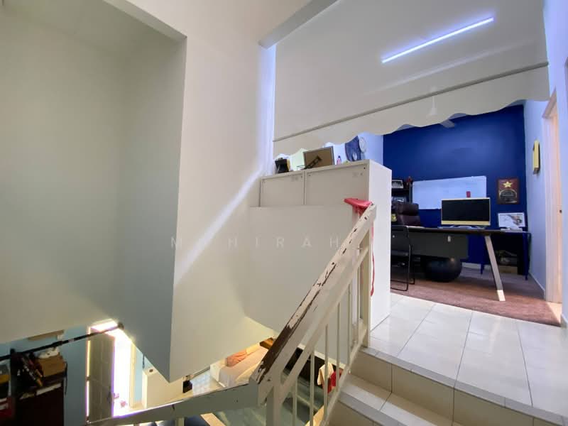 2-storey Terraced House for Sale in Bandar Baru Bangi (Selangor) - Mahirah . - Study - PropertyGuru.com.my