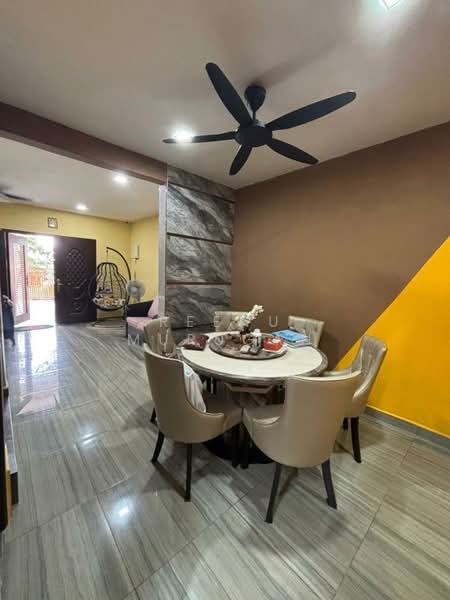 2-storey Terraced House for Sale in Bukit Indah (Iskandar Puteri (Nusajaya)) - Reenu Murugan - Dining Room - PropertyGuru.com.my