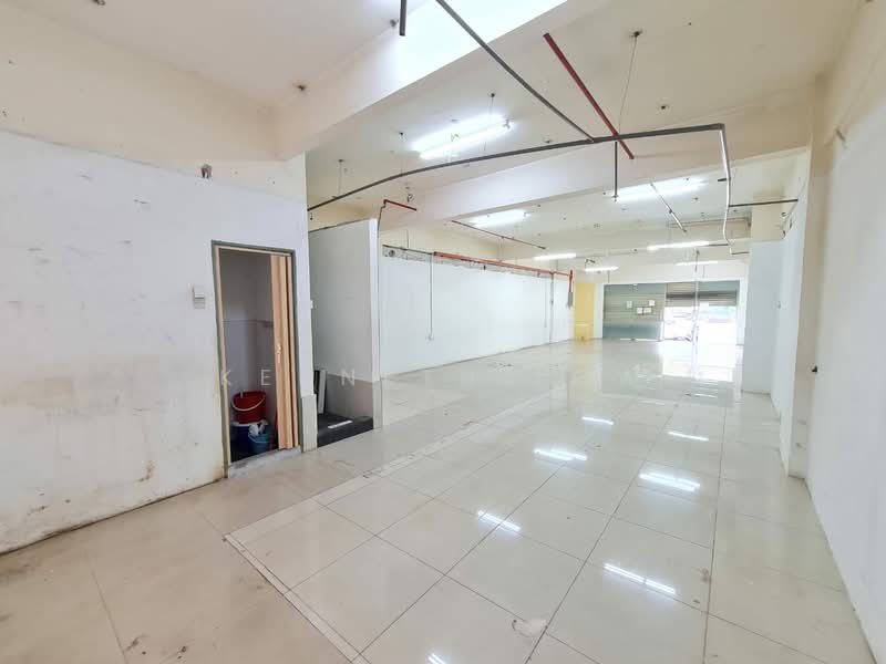 Shop for Sale in Pandan Cahaya (Pandan Indah) - Kenneth Low - Interior - PropertyGuru.com.my