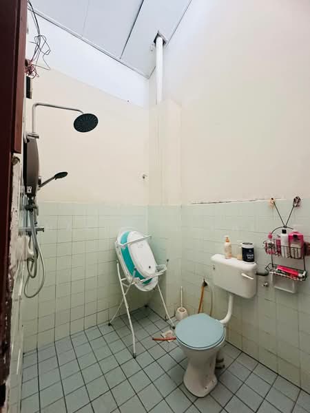 Taman Sri Kenari untuk Untuk Dijual - RM 500,000, Mac 2026 - Bathroom - PropertyGuru.com.my