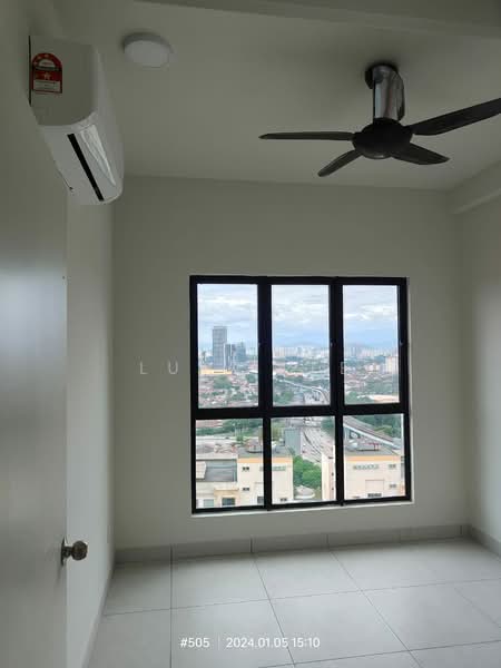 Service Residence for Rent at Majestic Maxim - Luff Lee - View - PropertyGuru.com.my
