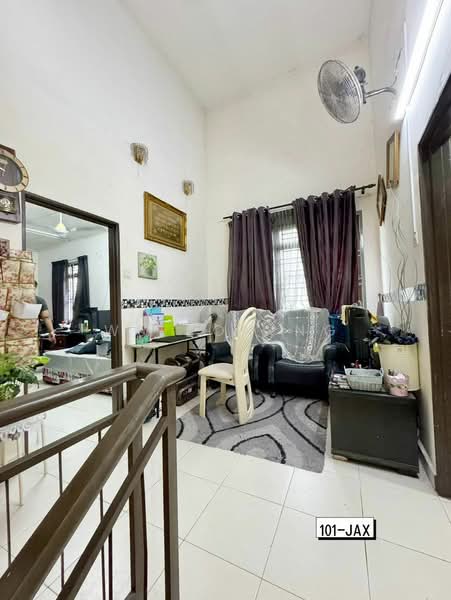 2-storey Terraced House for Sale in Bandar Puteri Klang (Klang) - Wilson Ng - Living Room - PropertyGuru.com.my