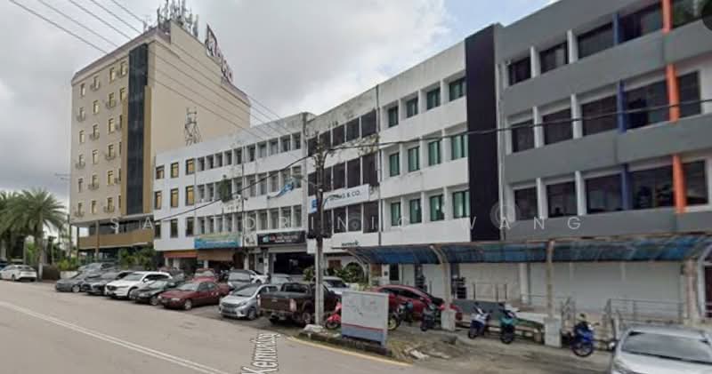 Shop for Rent in Taman Kebun Teh (Johor Bahru) - Santorinic Wang - PropertyGuru.com.my