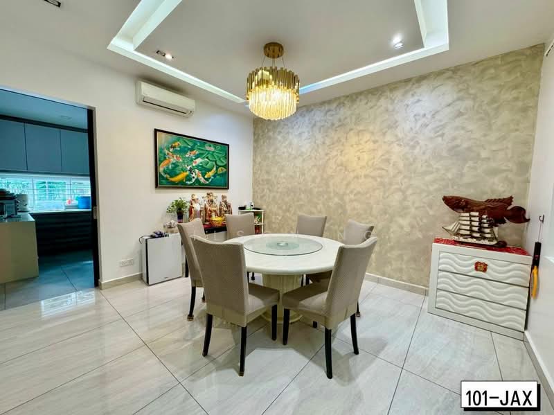 2.5-storey Terraced House for Sale in Bandar Bukit Raja (Klang) - Wilson Ng - Dining Room - PropertyGuru.com.my