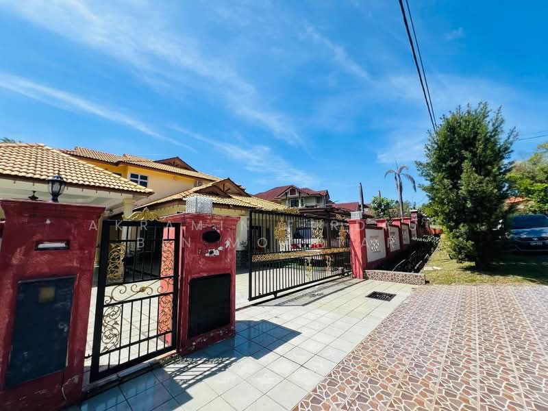 Bungalow for Sale in Bandar Baru Bangi (Selangor) - Akramin Firdaus Bin Mokhtar - Exterior - PropertyGuru.com.my