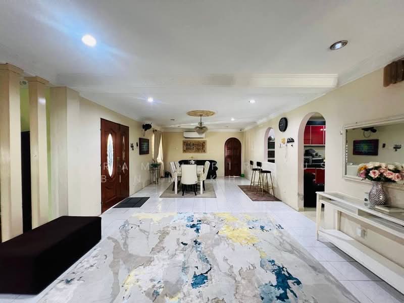 Bungalow for Sale in Bandar Baru Bangi (Selangor) - Akramin Firdaus Bin Mokhtar - Living Room - PropertyGuru.com.my