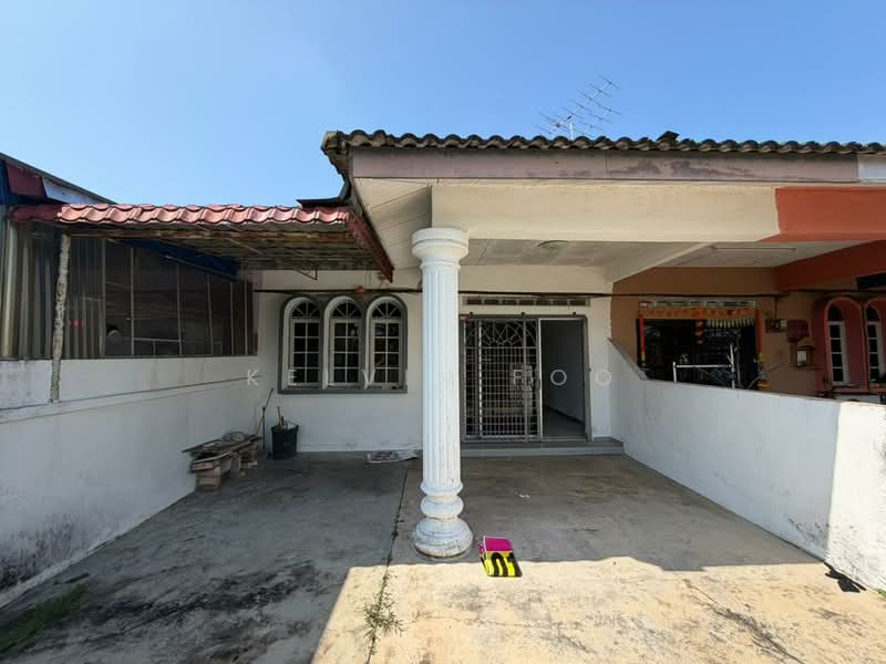 Rumah Teres 1 Tingkat untuk Dijual di Taman Intan Mas (Teluk Intan) - Kelvin Foo - Exterior - PropertyGuru.com.my