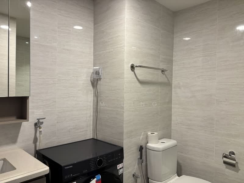Service Residence for Rent at Baron Residence @ Lake City - Kim Ling - Master Bathroom - PropertyGuru.com.my