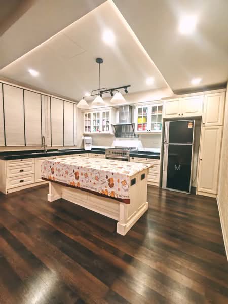 Terraced House for Rent in KL City Centre (Kuala Lumpur) - Crystal Lim - Kitchen - PropertyGuru.com.my