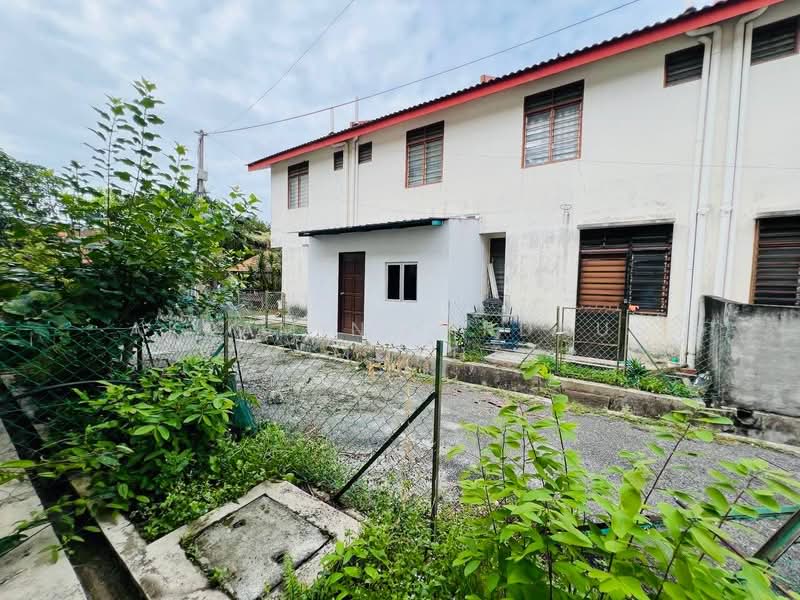 2-storey Terraced House for Sale in Sepang (Selangor) - Akramin Firdaus Bin Mokhtar - Exterior - PropertyGuru.com.my