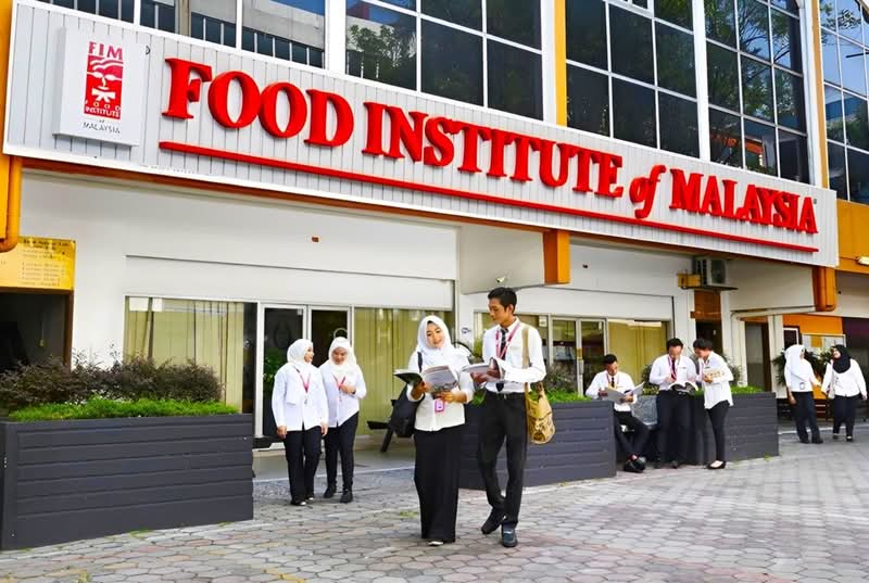 Shop for Sale in Kelana Jaya (Petaling Jaya) - CH Ng - Exterior - PropertyGuru.com.my