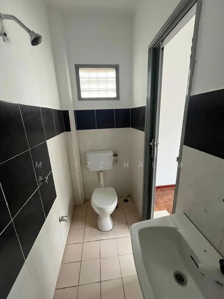 2-storey Terraced House for Sale in Saujana Utama 1 (Ijok) - Mu'izz Halim - PropertyGuru.com.my