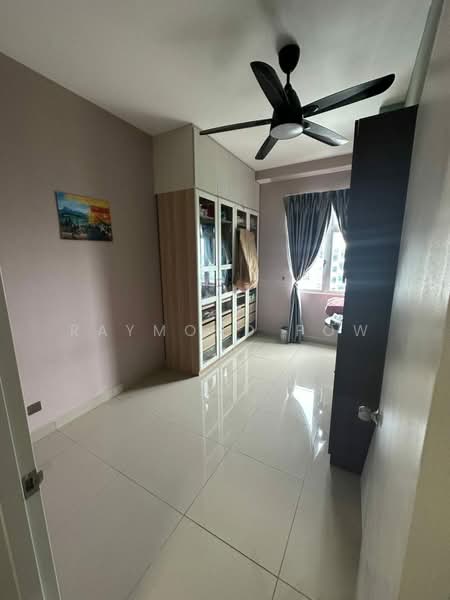 Service Residence for Sale at Meridin Bayvue Serviced Apartment - Raymond Pow - Bedroom - PropertyGuru.com.my