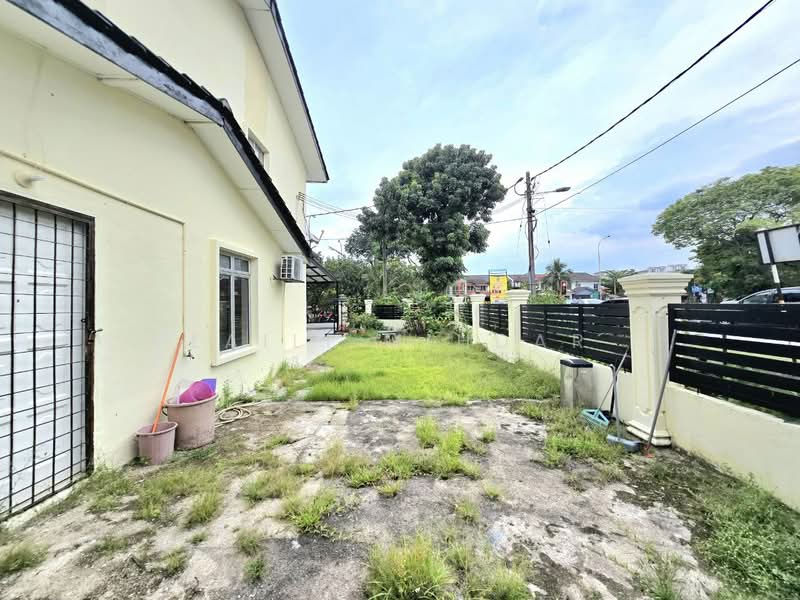 Taman Cempaka Ampang Double Storey Terrace House For Sale Corner Lot untuk Untuk Dijual - RM 1,000,000, Feb 2026 - Exterior - PropertyGuru.com.my