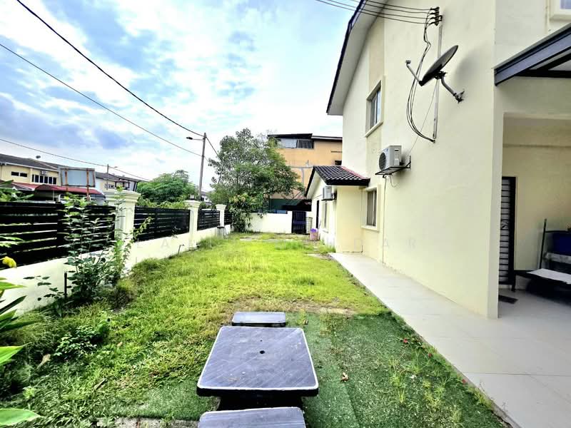 Taman Cempaka Ampang Double Storey Terrace House For Sale Corner Lot untuk Untuk Dijual - RM 1,000,000, Feb 2026 - Exterior - PropertyGuru.com.my