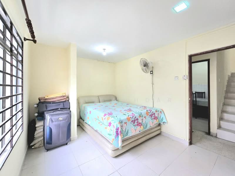 Taman Cempaka Ampang Double Storey Terrace House For Sale Corner Lot untuk Untuk Dijual - RM 1,000,000, Feb 2026 - Bedroom - PropertyGuru.com.my