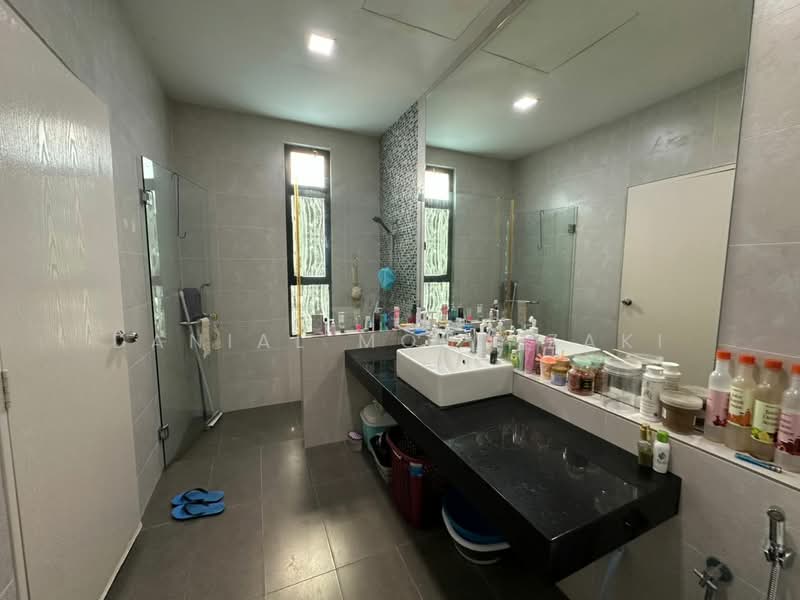 Link Bungalow for Sale in Sungai Petani (Kedah) - Danial Mohd Zaki - Bathroom - PropertyGuru.com.my