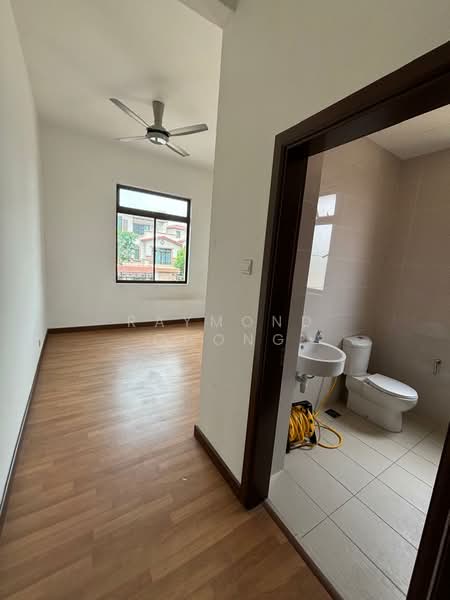 3-storey Terraced House for Sale in Diamond City (Semenyih) - Raymond Chong - PropertyGuru.com.my