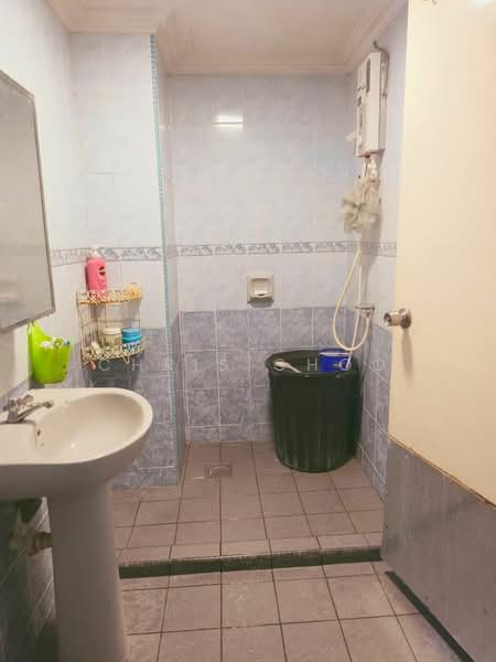 Bukit Pandan Kondominium 2 untuk Untuk Dijual - RM 330,000, Feb 2026 - Bathroom - PropertyGuru.com.my