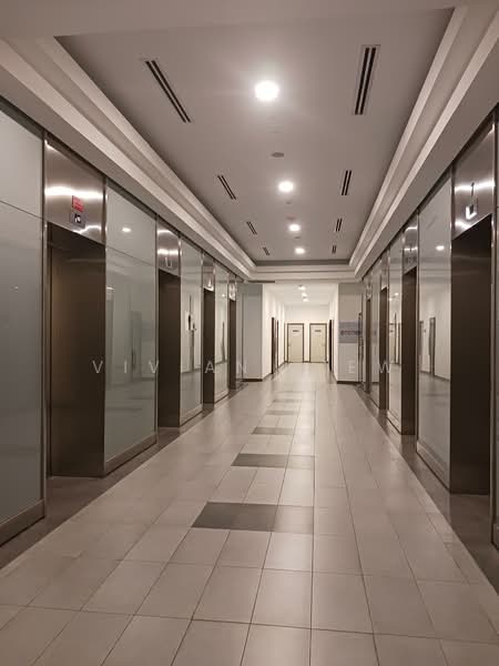 Office for Rent in Pjs 52 (Petaling Jaya) - Vivian Siew - Corridor - PropertyGuru.com.my