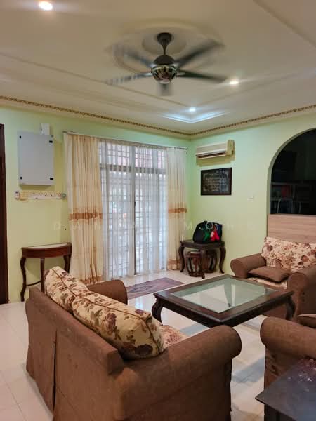 Bungalow for Sale in Taman Tunku Sarina (Bandar Darulaman) - Danial Mohd Zaki - Living Room - PropertyGuru.com.my