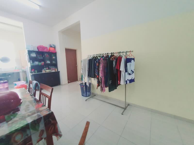 Semi-Detached House for Rent in Taman Keris Emas (Sungai Udang) - CHIN FN - Interior - PropertyGuru.com.my