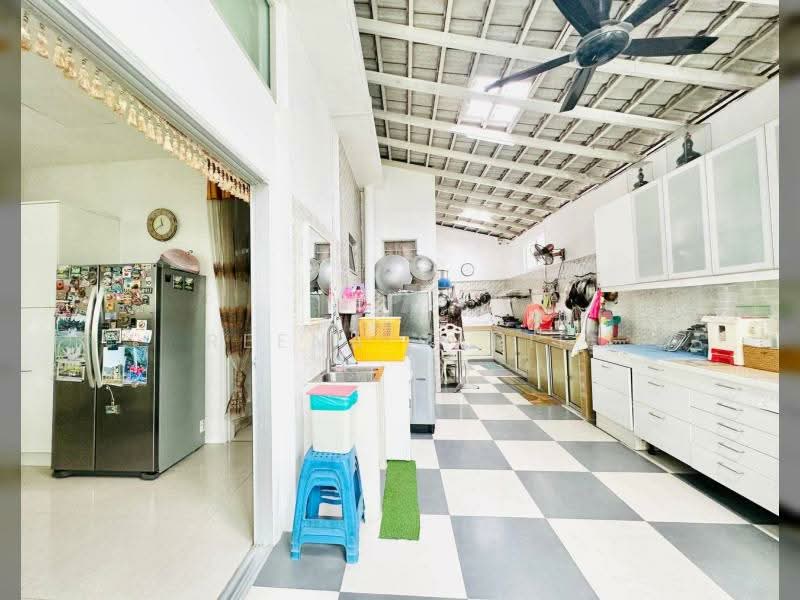 Twin Villa for Sale in Taman Tun Dr Ismail (Kuala Lumpur) - Reena Sarif - PropertyGuru.com.my