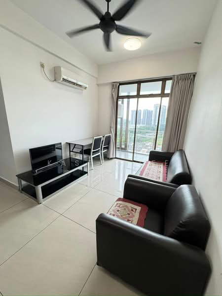 D'Inspire Residence (Inspira Bestari) untuk Untuk Disewa - RM 2,100 /bulan, Mac 2026 - Living Room - PropertyGuru.com.my