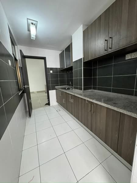 D'Inspire Residence (Inspira Bestari) untuk Untuk Disewa - RM 2,100 /bulan, Mac 2026 - Kitchen - PropertyGuru.com.my
