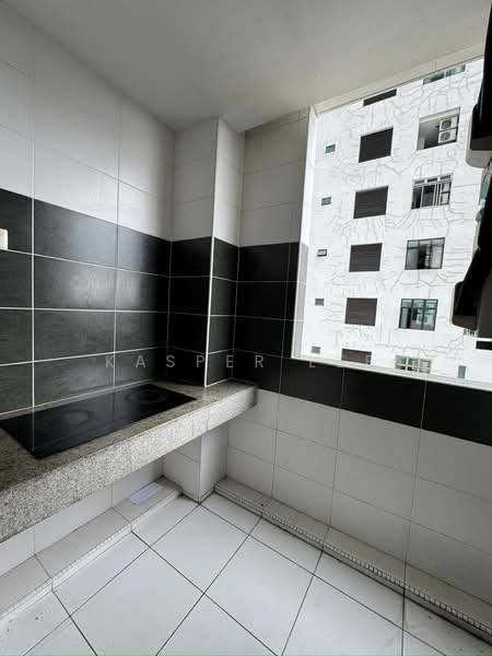 D'Inspire Residence (Inspira Bestari) untuk Untuk Disewa - RM 2,100 /bulan, Mac 2026 - Kitchen - PropertyGuru.com.my