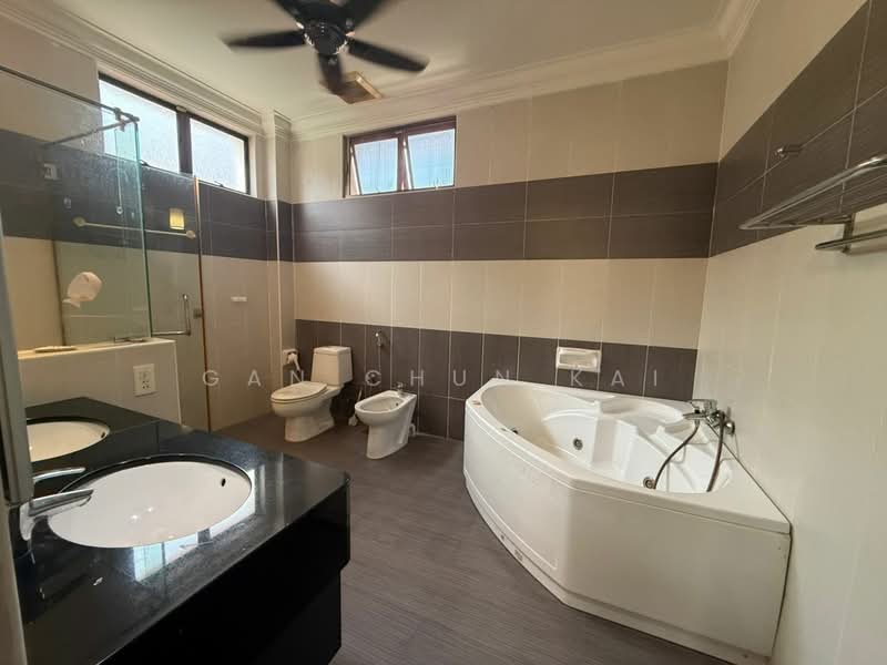 Rumah Banglo untuk Disewa di Bayan Lepas (Penang) - Gan Chun Kai - PropertyGuru.com.my
