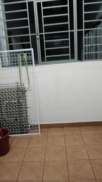 OUG Parklane untuk Untuk Disewa - RM 1,700 /bulan, Feb 2026 - Balcony - PropertyGuru.com.my