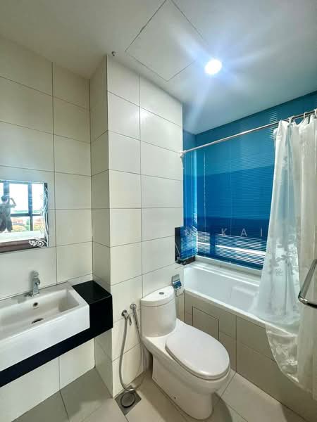 Marinox Sky Villas untuk Untuk Disewa - RM 4,400 /bulan, Feb 2026 - Bathroom - PropertyGuru.com.my