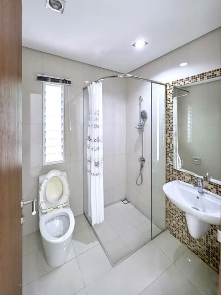 Central Park condominium untuk Untuk Disewa - RM 6,800 /bulan, Feb 2026 - Bathroom - PropertyGuru.com.my