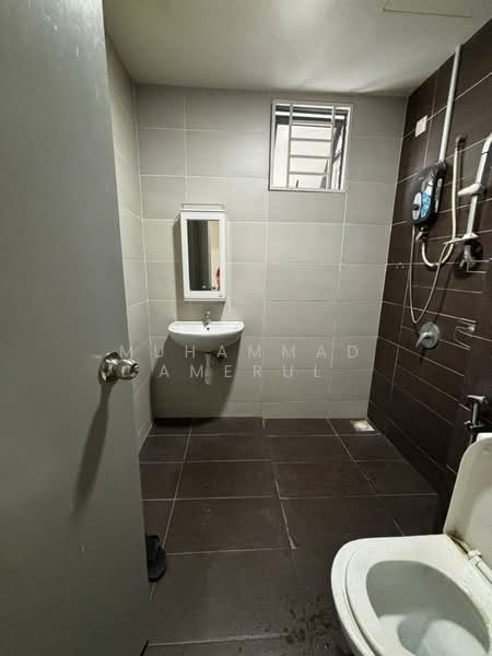 Armani Residence Sg Long untuk Untuk Disewa - RM 1,497 /bulan, Feb 2026 - Bathroom - PropertyGuru.com.my