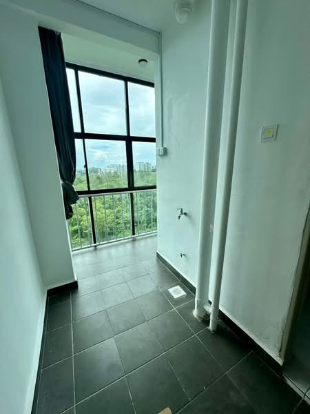Residensi Larkin Indah untuk Untuk Disewa - RM 2,000 /bulan, Feb 2026 - Balcony - PropertyGuru.com.my