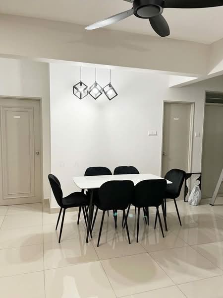 D'Putra Suites untuk Untuk Disewa - RM 3,500 /bulan, Feb 2026 - Dining Room - PropertyGuru.com.my