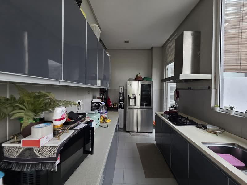 Semi-Detached House for Rent in Ampang Jaya (Ampang) - Fifi Syafiza - Kitchen - PropertyGuru.com.my