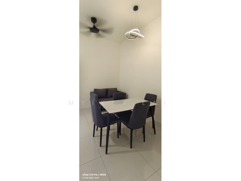 Servis Apartment untuk Disewa di The Era @ Duta North - Myikey Lai - Living Room - PropertyGuru.com.my