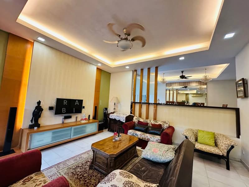 Bungalow for Sale in SS2 (Petaling Jaya) - Akramin Firdaus Bin Mokhtar - Living Room - PropertyGuru.com.my