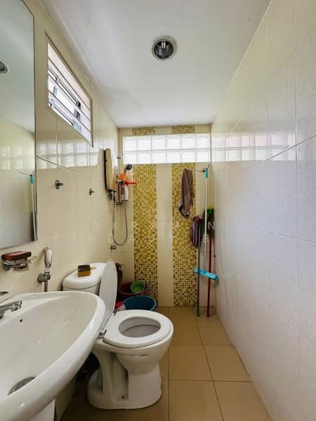 Bungalow for Sale in SS2 (Petaling Jaya) - Akramin Firdaus Bin Mokhtar - Bathroom - PropertyGuru.com.my