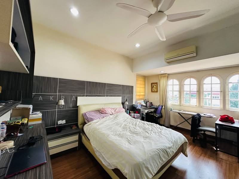 Bungalow for Sale in SS2 (Petaling Jaya) - Akramin Firdaus Bin Mokhtar - Bedroom - PropertyGuru.com.my