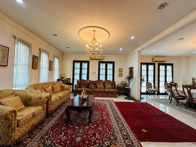 Bungalow for Sale in Seksyen 8 (Kota Damansara) - Akramin Firdaus Bin Mokhtar - Living Room - PropertyGuru.com.my