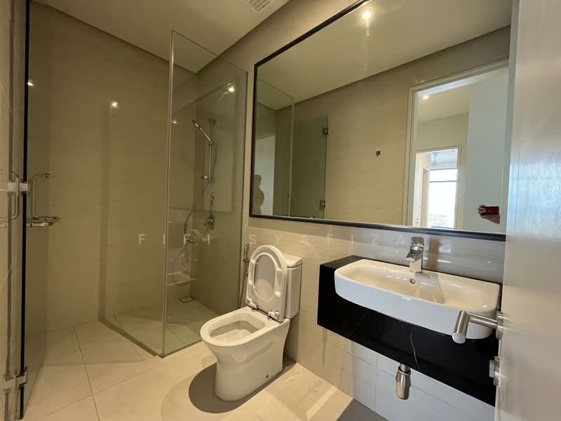 Service Residence for Rent at Service Suites @ Pavilion Embassy - Fifi Syafiza - Bathroom - PropertyGuru.com.my