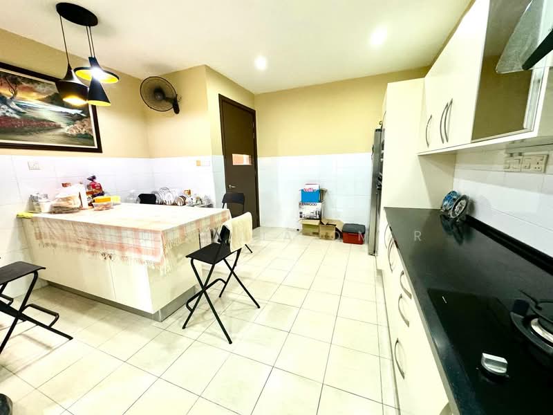 2-storey Terraced House for Sale in Alam Impian (Shah Alam) - Nur Alia Omar - Kitchen - PropertyGuru.com.my